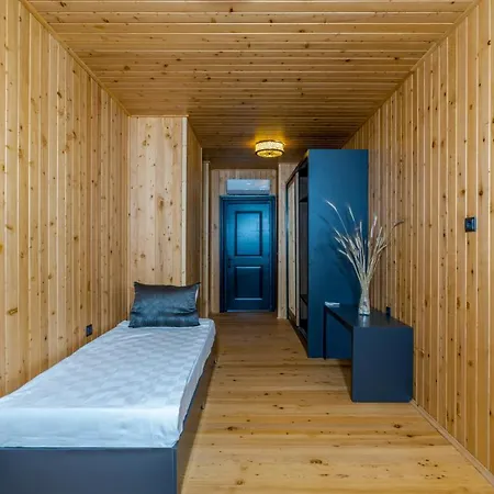 Avena Mountain - Breakfast And Dinner - Adults Only