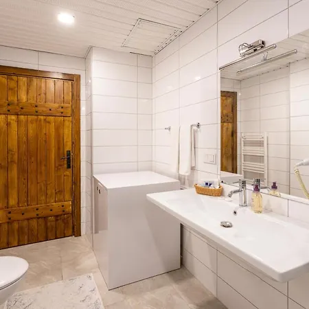 Avena Mountain - Adults Only Hotel *
